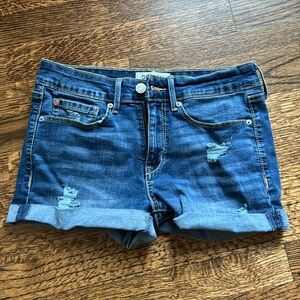 Denizen Levi’s Jean Mid Rise Shorts